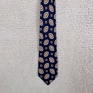 COACH MENS SILK TIE BLUE WITH TAN RED DESIGN